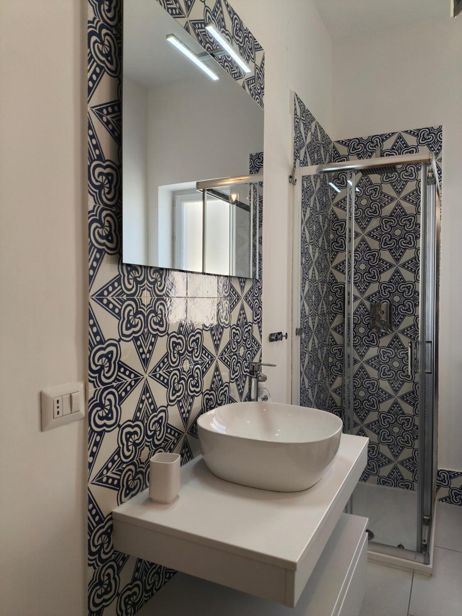 Casa Mar - Elegant Apartment With Pool And Panoramic Terrace In The Heart Of Sorrento Bagian luar foto